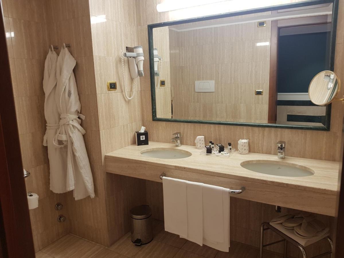 Hotel Santa Barbara 4*